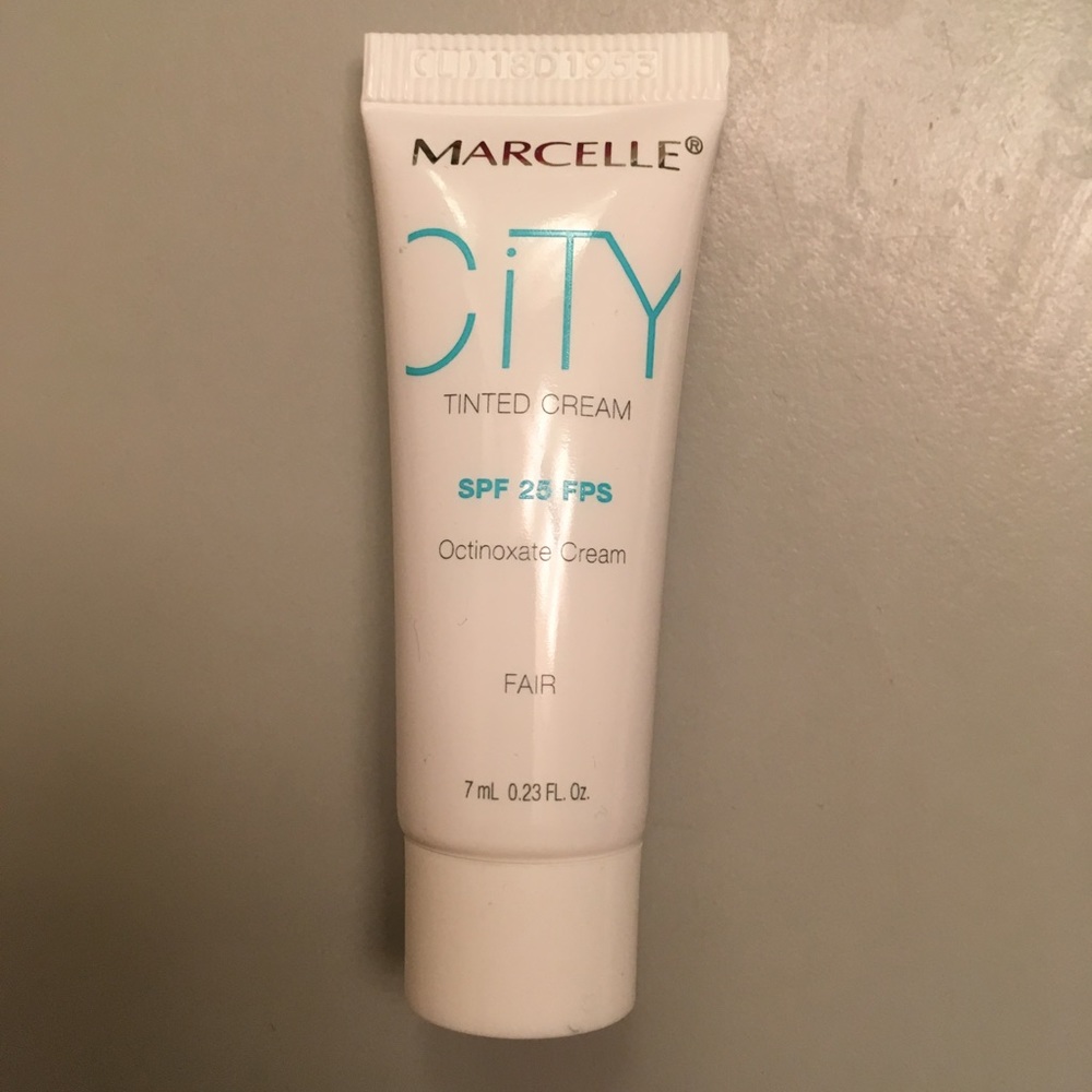 🌺 3/$15 🌺 Marcelle City Tinted Cream SPF 25